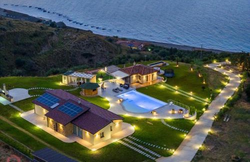 Canneto di Caronia Villa | Villa di lusso con piscina a sfioro vicino Cefalù