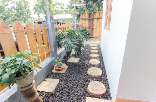 Depok Villa | Villa D'Maguwo Suites