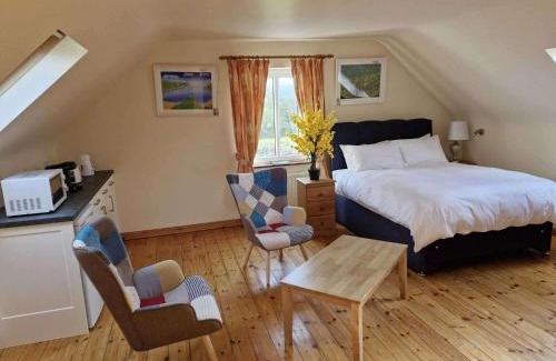 Cahirciveen Villa | Villa Daffodil - Sleeps 2 & Stunning Seaside Views