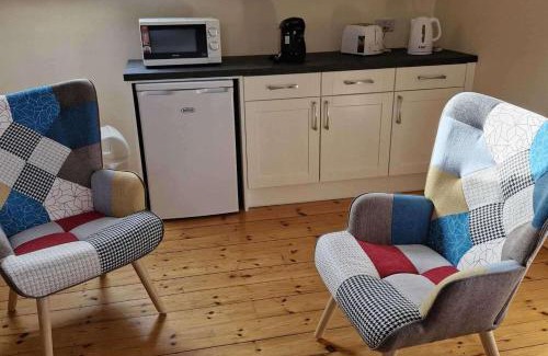 Cahirciveen Villa | Villa Daffodil - Sleeps 2 & Stunning Seaside Views