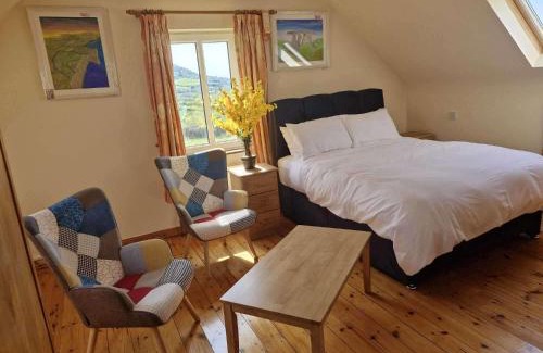 Cahirciveen Villa | Villa Daffodil - Sleeps 2 & Stunning Seaside Views