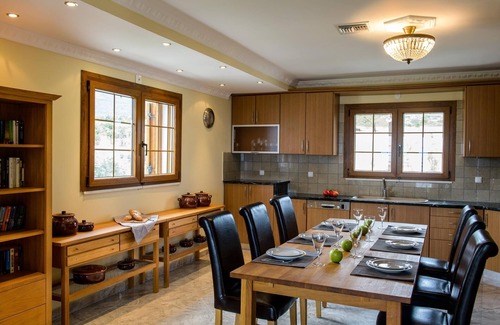 Dio-Olympos House | Villa Dafne-Sea and Mountain View
