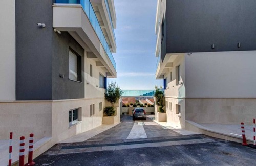 Lazi Villa | Villa Danika with Pool with 6 Bedrooms