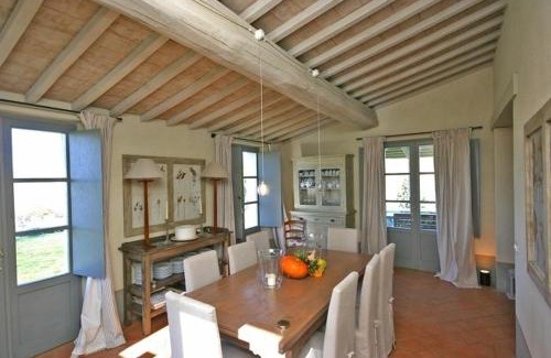 San Casciano dei Bagni Villa | Villa Danilo by PosarelliVillas