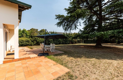 Bazas House | Villa De Monzie – Comfort, Charm, and Tranquility in the Heart of Bazas