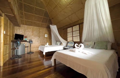 Puerto Galera Hotel | Villa De Pico Highland Beach Resort