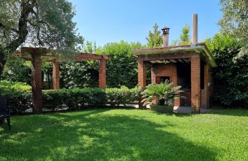 Rio Claro Villa | VILLA DEGLI ULIVI- Cozy villa just a few steps from the sea.