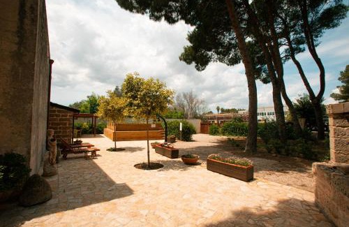 Monteroni di Lecce Villa | villa dei cento Pini