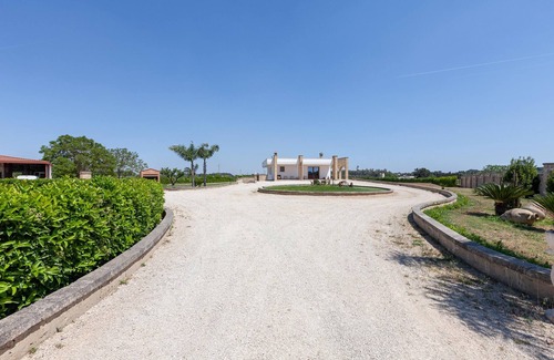 Sogliano Cavour Villa | Villa Dei Re With Pool Sauna And Jacuzzi, Galatina, Italy
