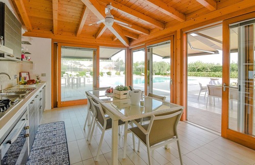 San Giovanni Rotondo Villa | Villa del Gargano 4+2, Emma Villas