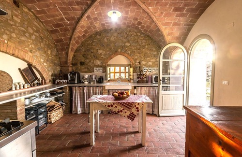 Volterra Villa | Villa del Silenzio In Volterra, Tuscany
