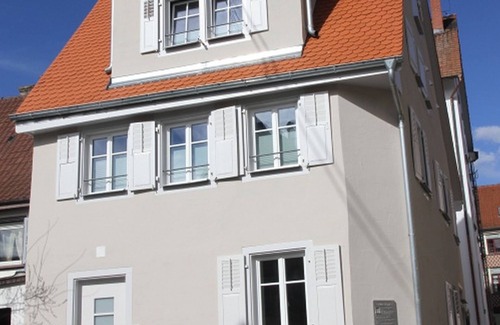 Geisingen Apartment | Villa Doppelzimmer 3, Max. 4 Personen