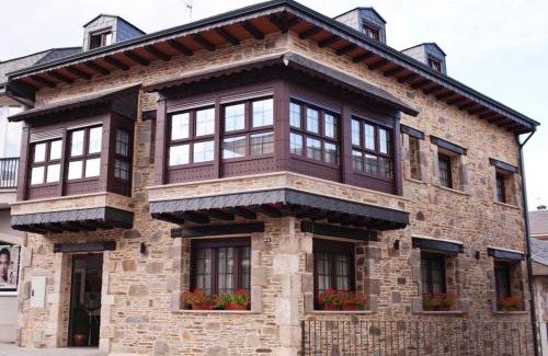 Puebla de Sanabria Hotel | VILLA DOS INFANTAS