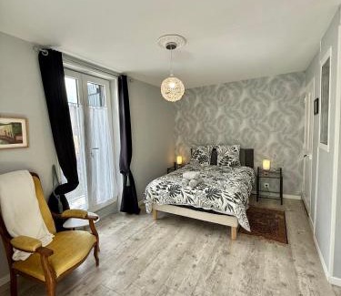 Cenon-sur-Vienne House | Villa du Beau Port