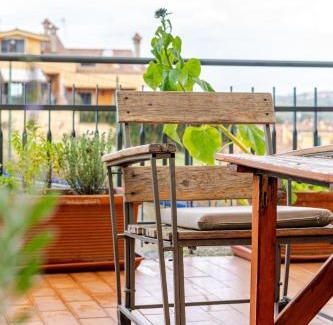 Marco Simone Villa | Villa elegante e suggestiva nel cuore verde di Marco Simone a due passi dai campi da golf