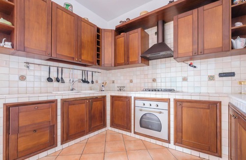 Faro Superiore Villa | 'Villa Emy' with Sea View, Garden & Wi-Fi