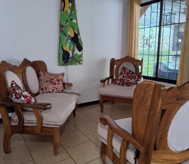 Coyolar Villa | Villa en Orotina con Piscina