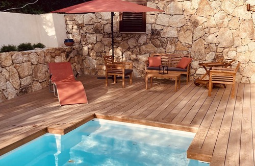 Lecci Villa | VILLA en Pierre 4 persons near PORTO-VECCHIO HEATED SWIMMING POOL