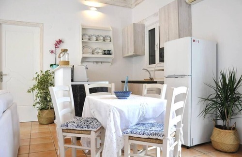 Apolpaina Villa | Villa Erietta near Lefkada center and famous Ag.Giannis beach