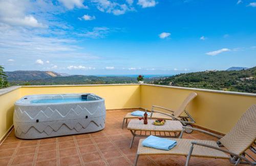 Provarma Villa | Villa Erontas - private heated jacuzzi