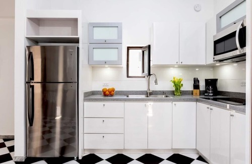 San Francisco Apartment | Villa Esmeralda | Large 2 Bedroom in beautiful Old San Juan