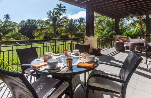 Herreras Apartment | Villa Esmeralda