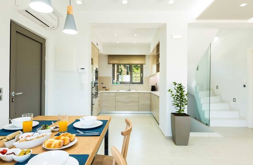 Chania Villa | Villa Estel | Luxury villa with seaview, 1km to the beach