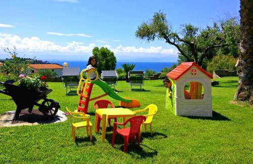 Ricadi Apartment | Villa Eulalia