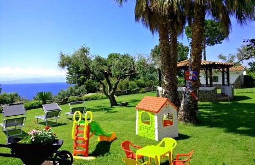 Ricadi Apartment | Villa Eulalia