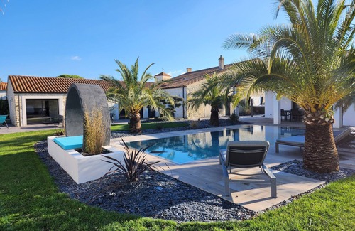 Andilly Villa | Villa Exceptionnelle Pour des Moments de Détente à 20 Minutes de LA Rochelle