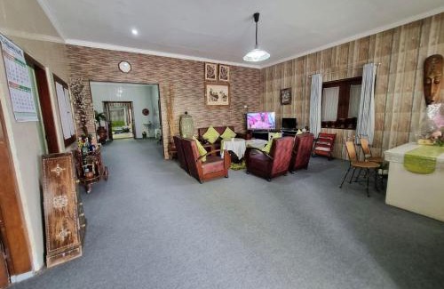 Sidomulyo Villa | Villa Exclusive 7 Kamar di Batu