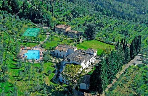 Pelago Apartment | Villa Farmhouse with swimming pool in Chianti