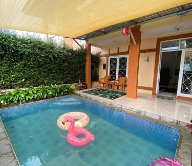 Cipanas Villa | Villa Fathan