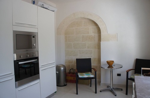 Manduria Villa | Villa Felline in the middle of 12,000 m² olive grove and pool, quiet location.