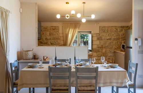 Santa Maria del Focallo Villa | Villa Fenicottero - A Charming Oasis in Nature