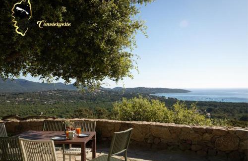 Sainte-Lucie-de-Porto-Vecchio House | Villa Ficaja 10 pers JACUZZI vue MER PINARELLO