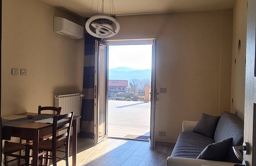 Avigliana House | VILLA FIORITA LAKE VIEW APARTMENT