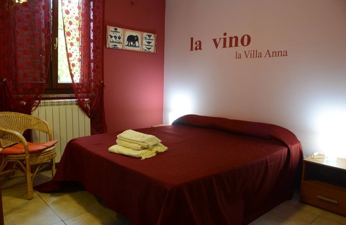 Calascibetta Villa | Villa for 12 people with large swimming pool located in the heart of Sicily.
