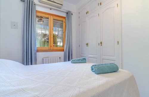 Arnella Villa | Villa Frailecillo, 3 bedroom Villa with Private Pool in El Portet, Moraira