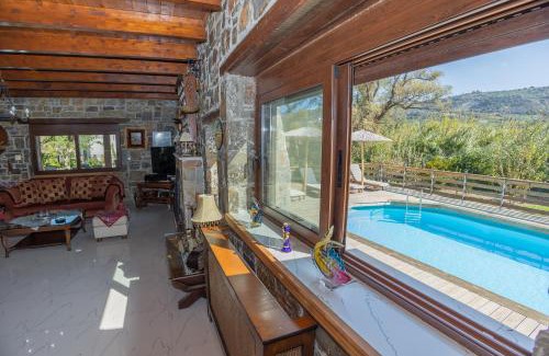 Dhafnes Villa | Villa Galateia