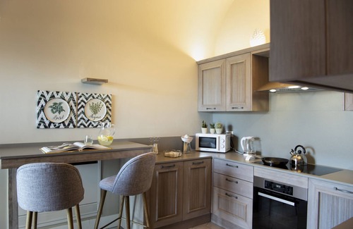 Sorrento City Centre Villa | Villa Galidia with Jacuzzi, Sea View, Garden and Air Conditioning