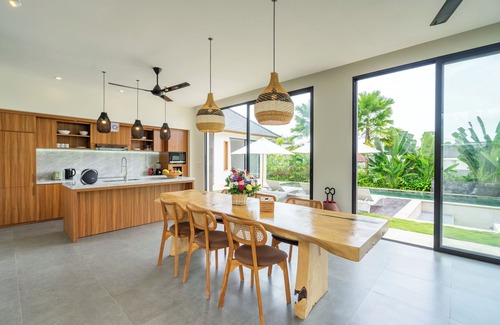 Melayang Villa | Villa Gantari by GORO