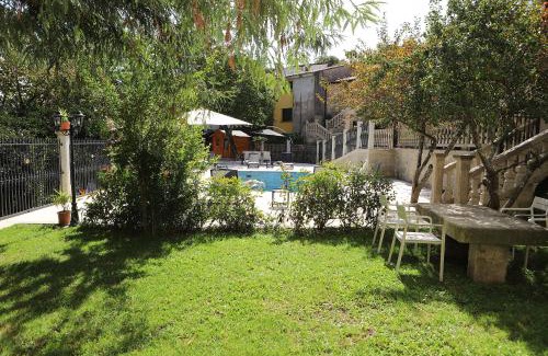 Padron Villa | Villa Garabán