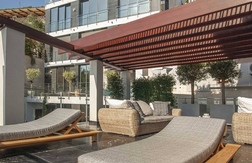 Rozino Villa | Villa Geba Appolonia Seaview