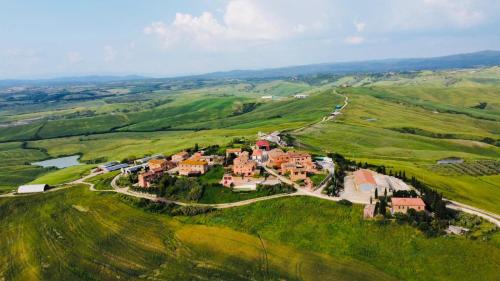 Ponte di Gabbiano Villa | Villa Ginevra-Villa Indipendente-Crete Senesi-Tuscany