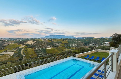 Voutai Villa | Villa Ginger | Amazing View | Big pool |