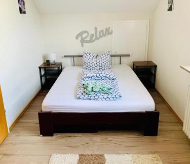 Calw House | Villa Goncalves, Komplette Wohnung mit Parkplatz und Wallbox vor der Tür