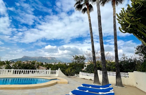 Casas de Torrat Villa | VILLA GRAN PALMERAS WITH PRIVATE POOL & AMAZING VIEW
