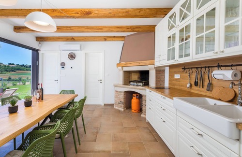Sikici Villa | Villa GROFICA luxury and romance, heated pool, jacuzzi, tavern and near to sea