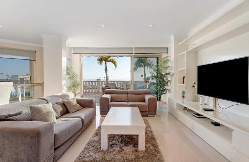 Santiago del Teide Villa | Villa Happy Holidays Pool Private
